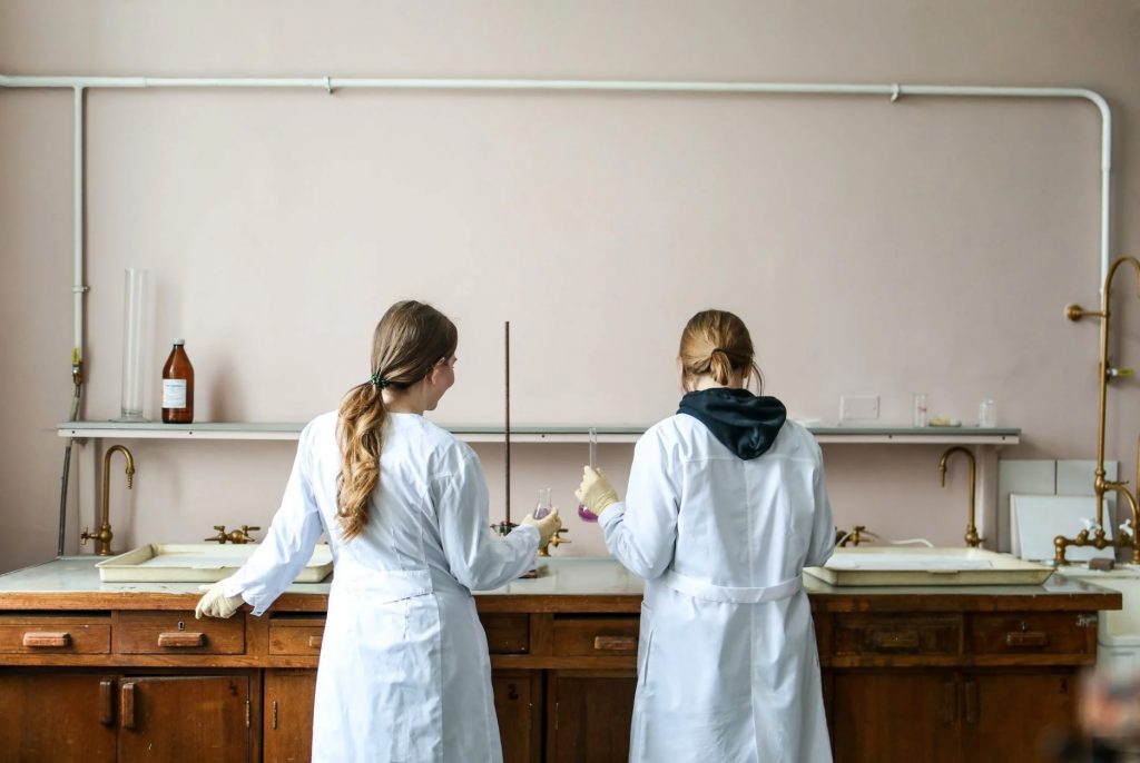 các ngành liên quan đến hóa học